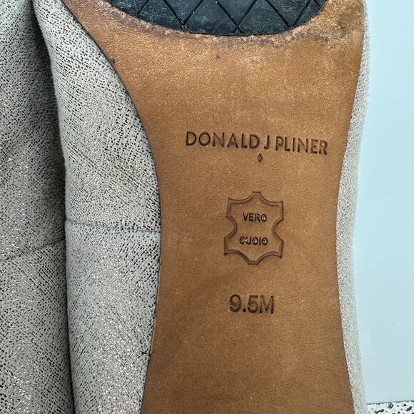 Donald J. Pliner Franc 60 Pointed Toe Kitten Heel Pump Metallic Tan Womens 9.5M - Picture 5 of 11